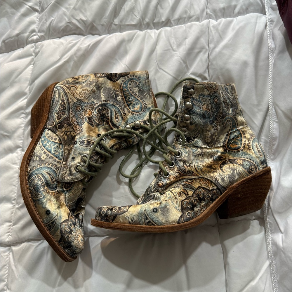 Paisley Patterned Ankle Boots